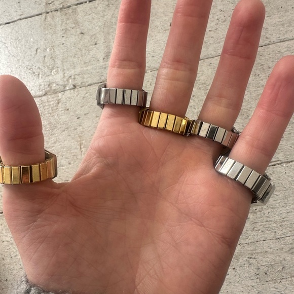 Vintage Lot Of 5 Timeco Finger Ring Watches - Picture 6 of 6